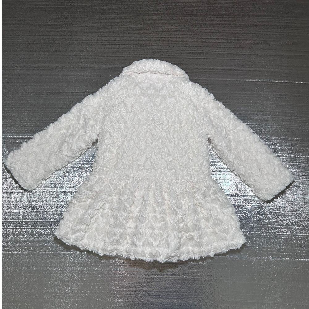 Juicy Couture Girls White Faux Fur Coat Size 5 - Picture 4 of 11